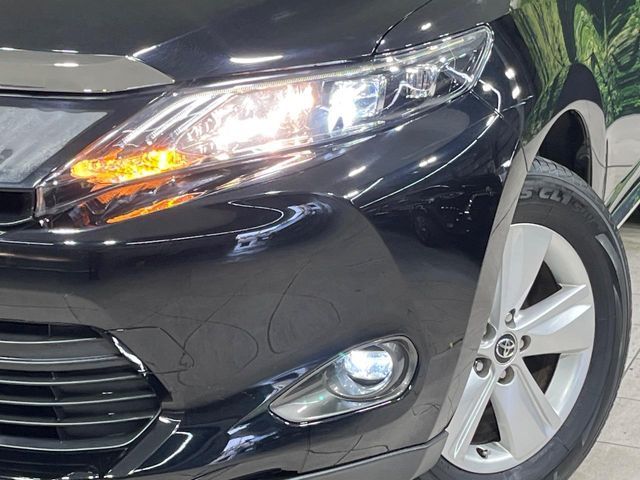 TOYOTA HARRIER 4WD 2014