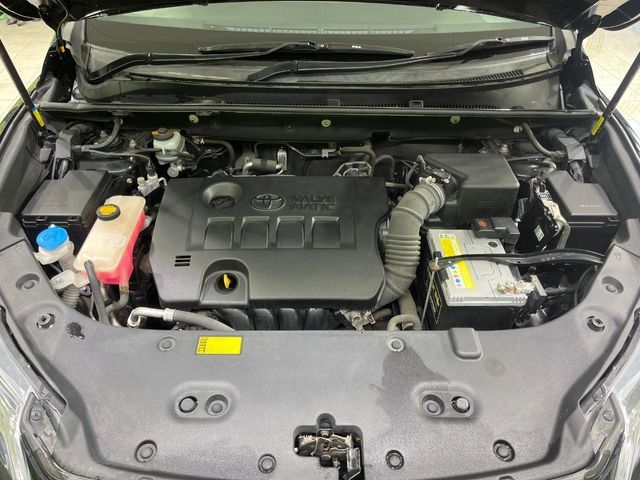 TOYOTA HARRIER 4WD 2014