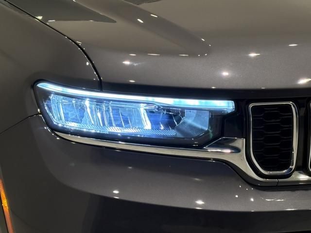 JEEP JEEP GRAND CHEROKEE 2023