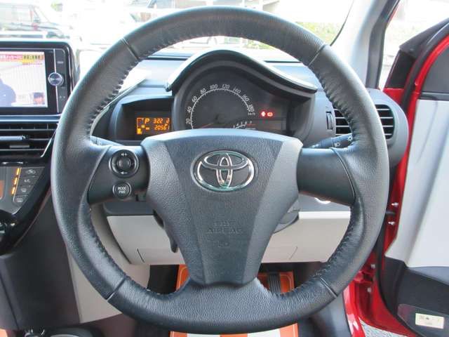TOYOTA iQ 2013