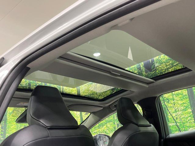 TOYOTA PRIUS 4WD 2025