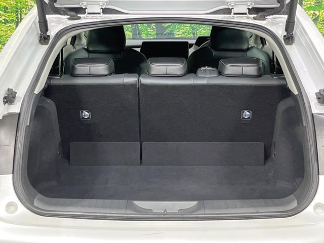 TOYOTA PRIUS 4WD 2025