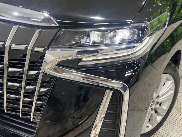 TOYOTA ALPHARD 2022