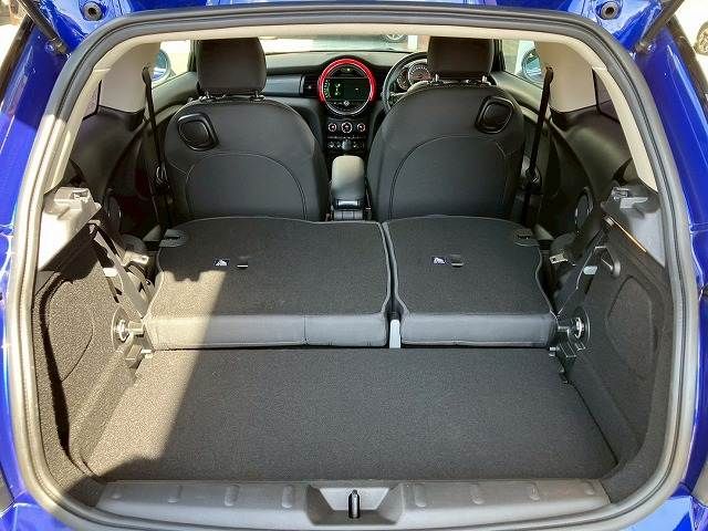 BMW MINI COOPER D 2018