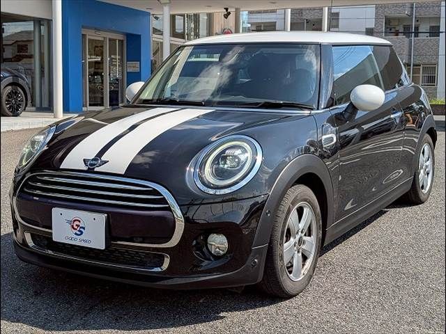 BMW MINI COOPER D 2018