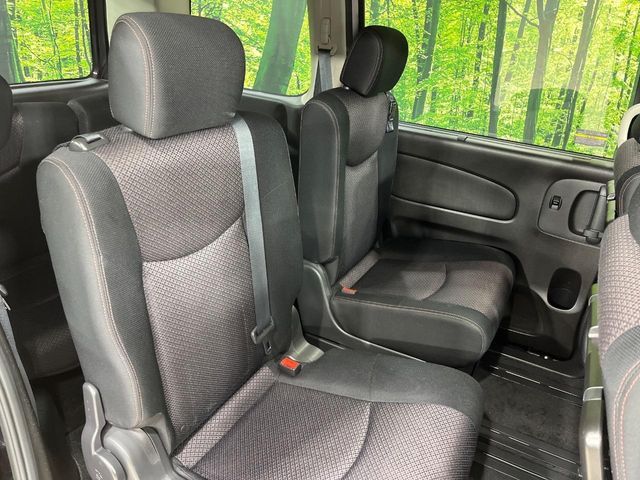 NISSAN SERENA  WG 4WD 2013