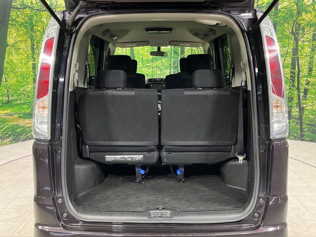 NISSAN SERENA  WG 4WD 2013