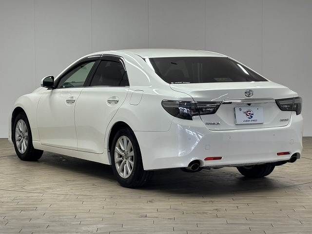 TOYOTA MARK X 2017