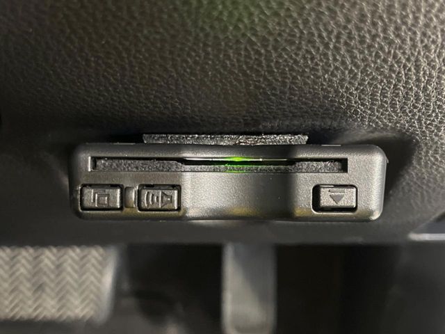 TOYOTA YARIS HYBRID 2022