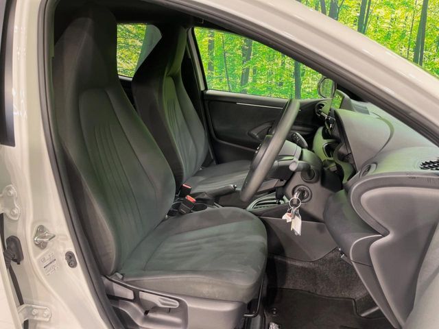 TOYOTA YARIS HYBRID 2022