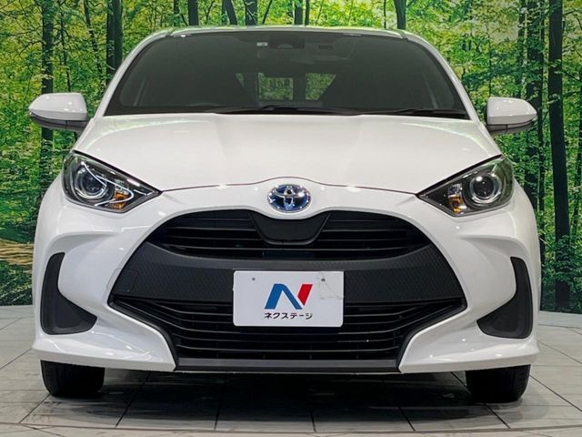 TOYOTA YARIS HYBRID 2022