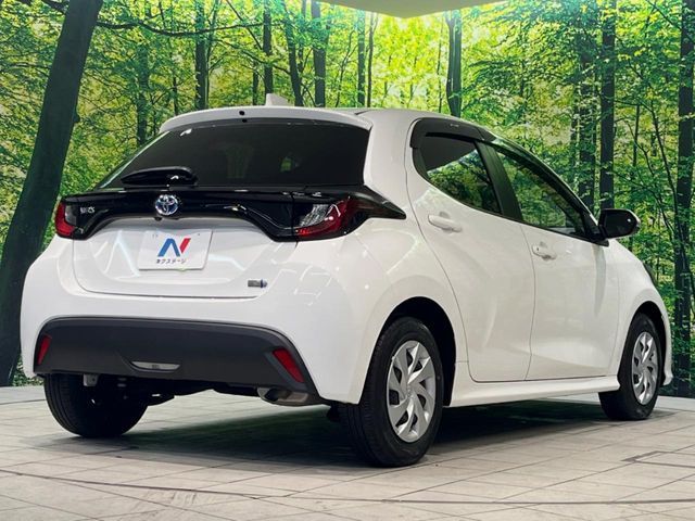 TOYOTA YARIS HYBRID 2022