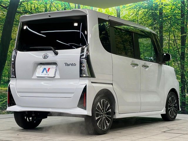 DAIHATSU TANTO CUSTOM 2023