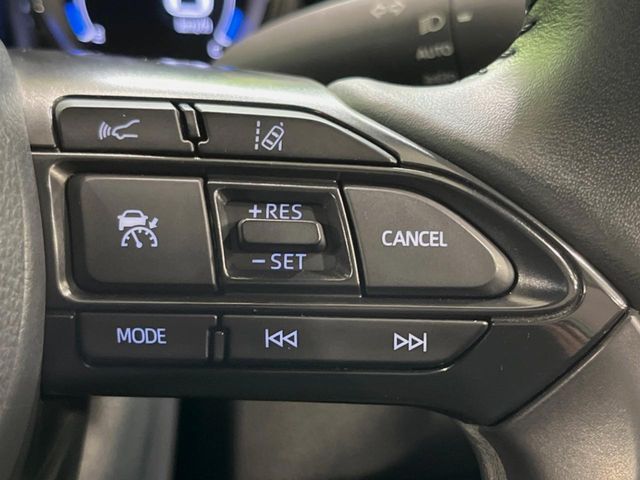 TOYOTA YARIS HYBRID 2022