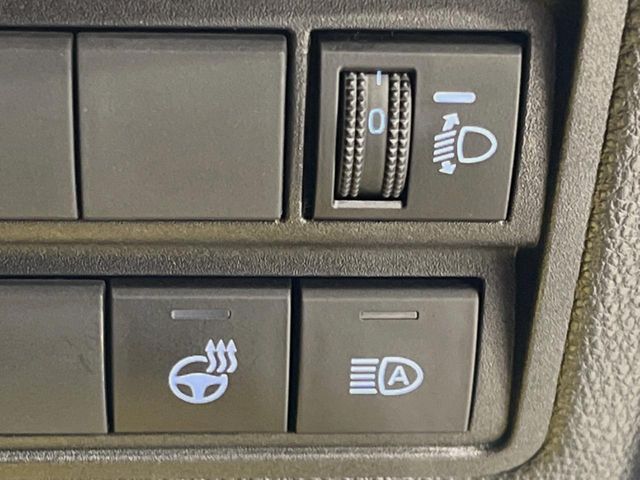 TOYOTA YARIS HYBRID 2022