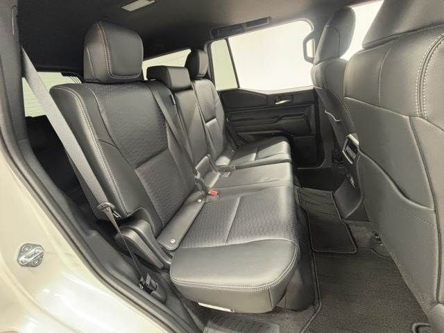 TOYOTA LANDCRUISER 250 2024