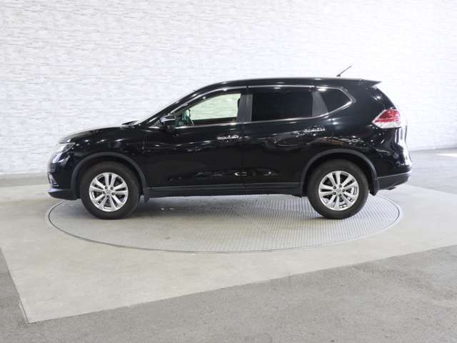 NISSAN X-TRAIL 4WD 2015