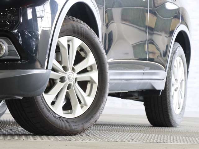 NISSAN X-TRAIL 4WD 2015