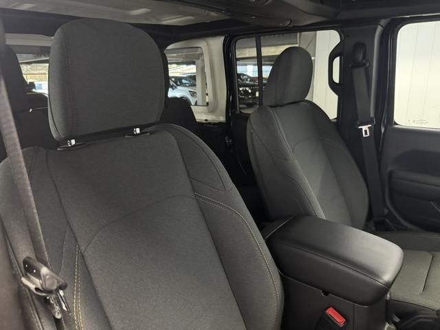 JEEP JEEP WRANGLER UNLIMITED 2024