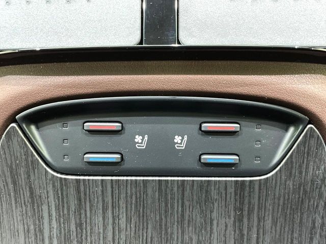 TOYOTA HARRIER HYBRID 2021