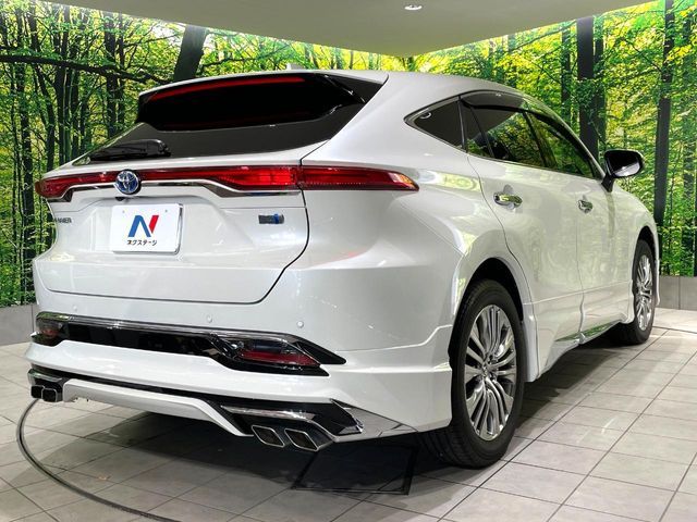 TOYOTA HARRIER HYBRID 2021