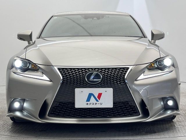 TOYOTA LEXUS IS300h 2015