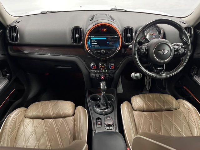 BMW BMW MINI COOPER SD CROSSOVER 2017