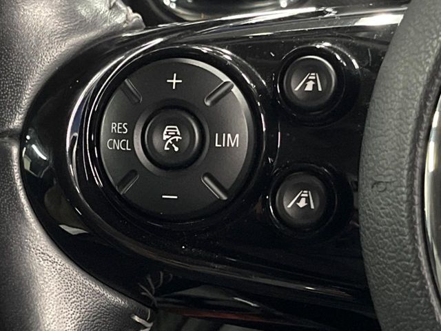 BMW BMW MINI COOPER SD CROSSOVER 2017