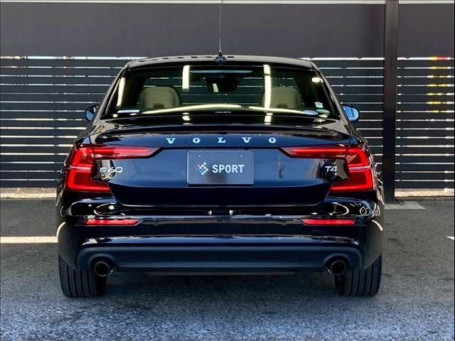 VOLVO VOLVO S60 2019