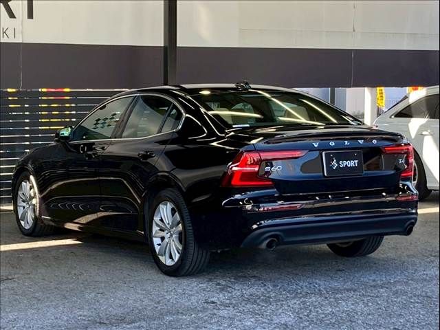 VOLVO VOLVO S60 2019