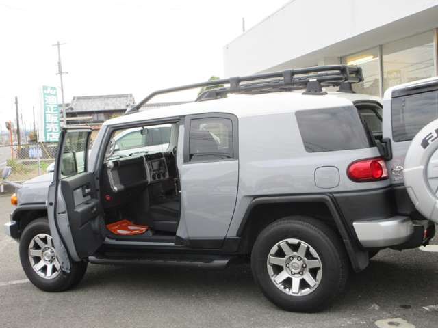 TOYOTA FJ CRUISER 4WD 2014