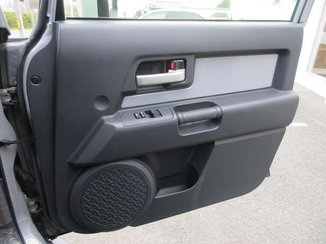 TOYOTA FJ CRUISER 4WD 2014