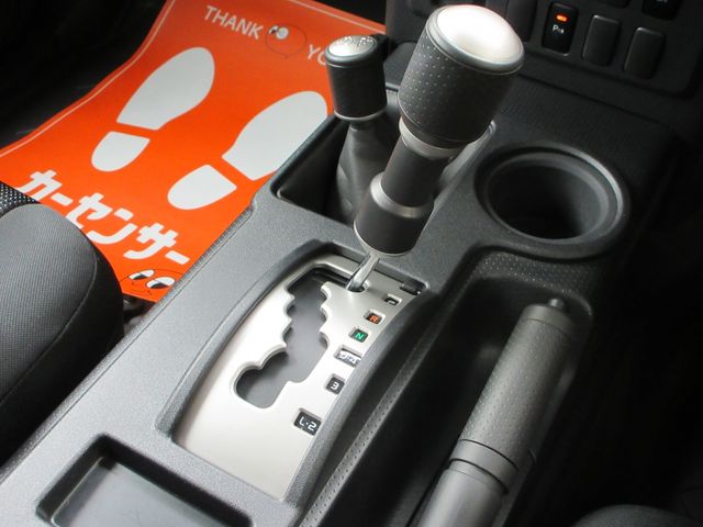 TOYOTA FJ CRUISER 4WD 2014