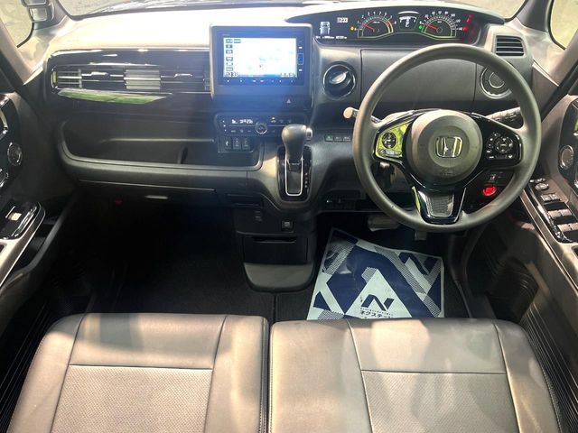 HONDA N BOX CUSTOM 2021