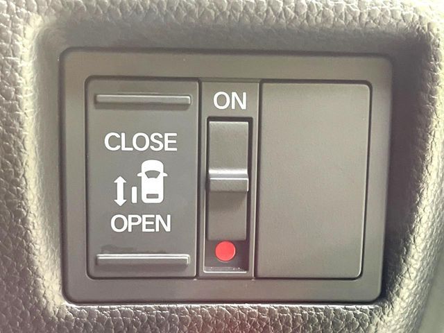 HONDA N BOX CUSTOM 2021