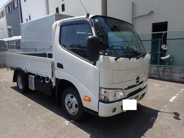 HINO DUTRO 2025