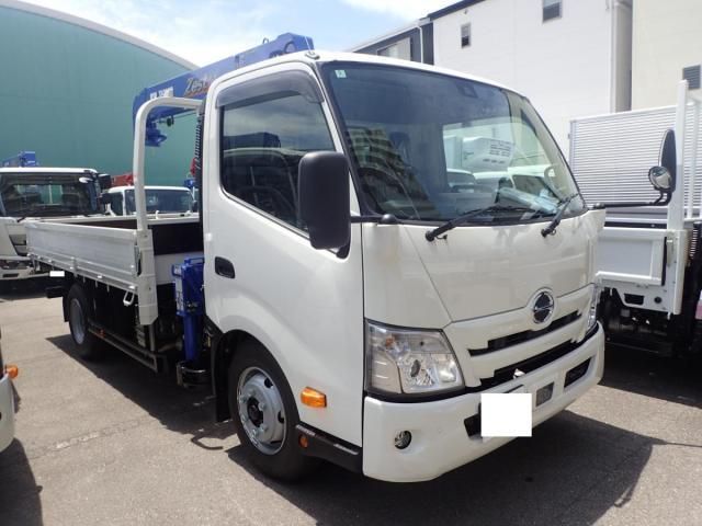 HINO DUTRO 2025