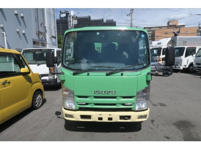 ISUZU ELF 2014