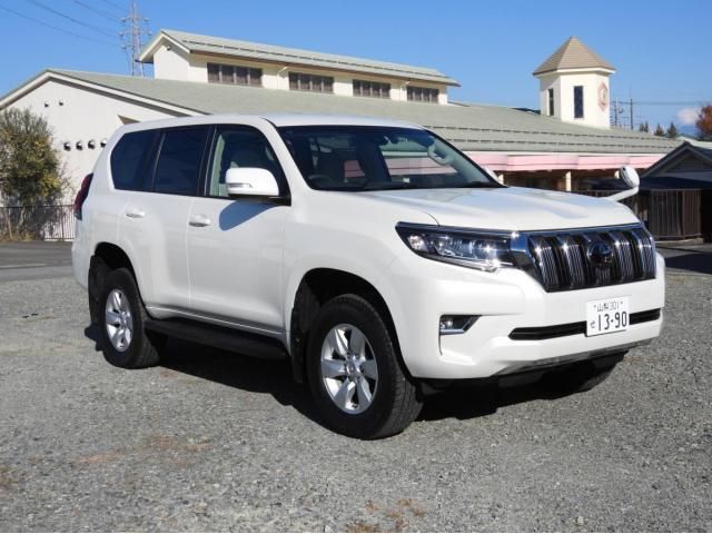 TOYOTA LANDCRUISER PRADO 2023