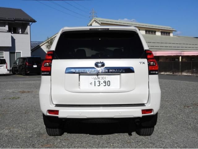 TOYOTA LANDCRUISER PRADO 2023