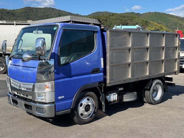 MITSUBISHI CANTER 2015