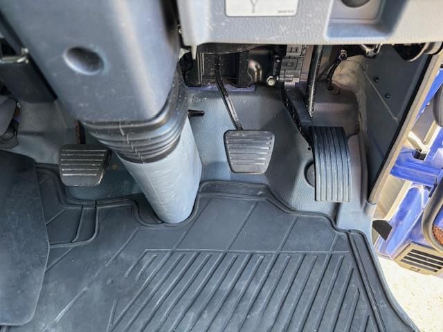 MITSUBISHI CANTER 2015