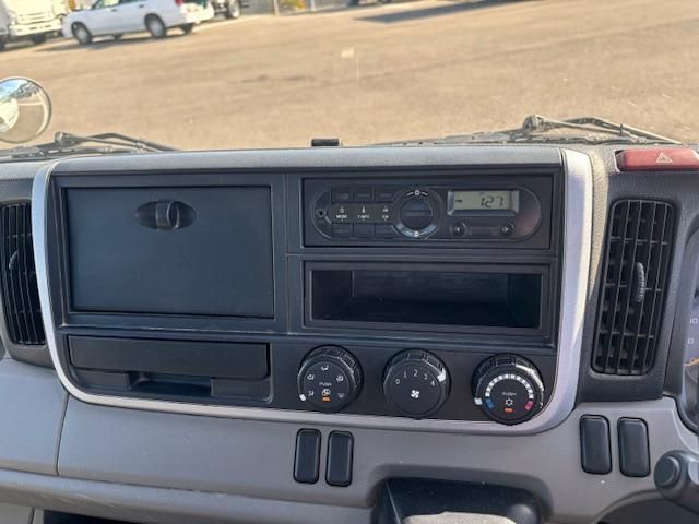 MITSUBISHI CANTER 2017