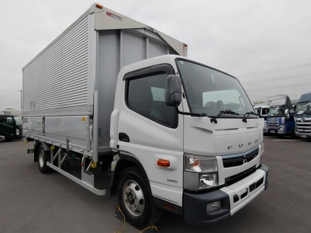 MITSUBISHI CANTER 2019