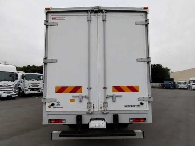 MITSUBISHI CANTER 2019