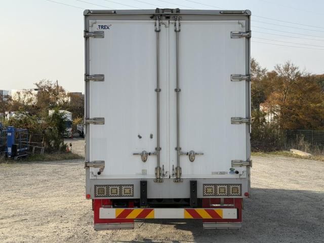 MITSUBISHI FUSOU FIGHTER 2015