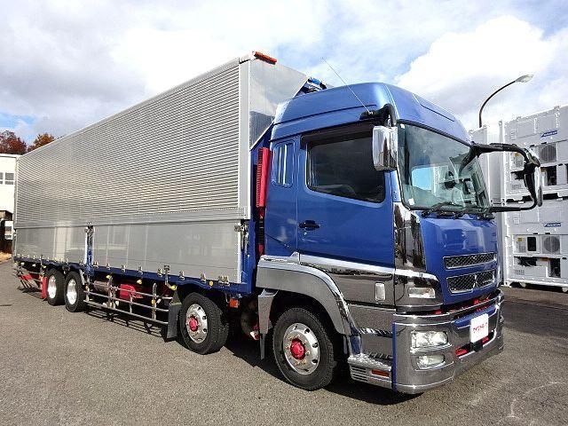 MITSUBISHI FUSOU SUPER GREAT 2015