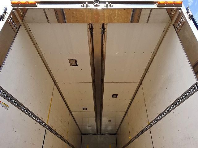 MITSUBISHI FUSOU SUPER GREAT 2015