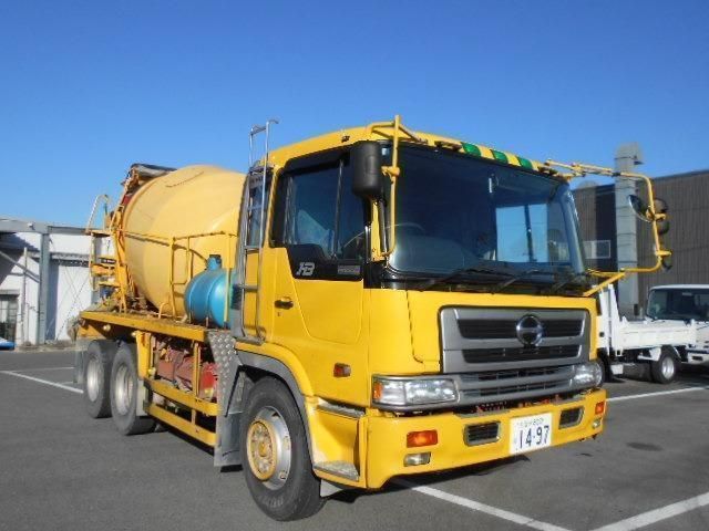 HINO PROFIA 2000