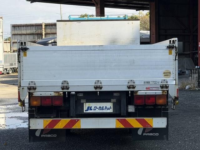 MITSUBISHI FUSOU FIGHTER 2014